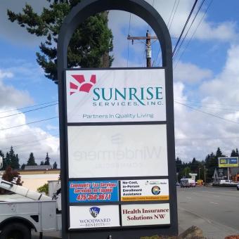 Polycarbonate Pylon Sign Board